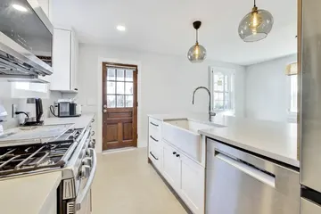A2Z Construction Management: kitchen remodeling project photo, Tenafly, NJ