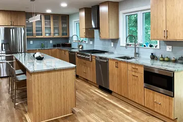 Design 613, LLC: kitchen and bath showrooms project photo, Baltimore, MD