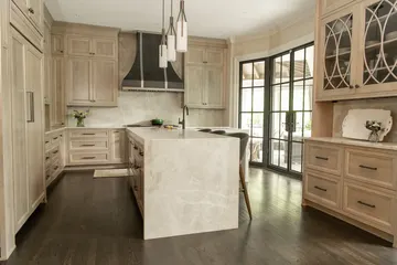Dove Studio Kitchen And Bath: kitchen and bath showrooms project photo, Roswell, GA