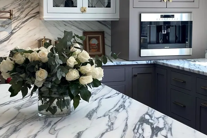 Everest Marble: countertops project photo, Clifton, NJ