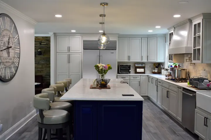 Evesham Custom Kitchen & Bath: kitchen and bath showrooms project photo, Marlton, NJ