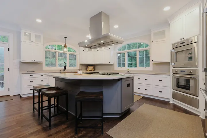 FBT Remodeling: kitchen remodeling project photo, Woodbridge, VA