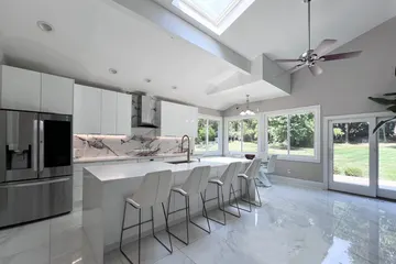 Icon Remodeling: kitchen and bath showrooms project photo, Philadelphia, PA