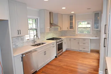 International Stone & Design: countertops project photo, Marietta, GA