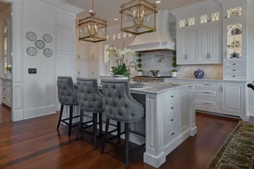 Kitchen Cabs Direct: kitchen and bath showrooms project photo, Clifton, NJ