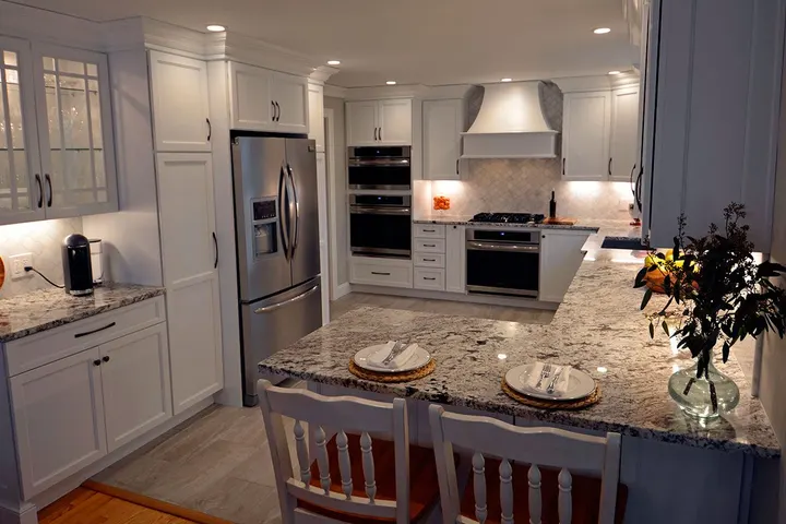 Kitchens and Baths by Euro: kitchen and bath showrooms project photo, Fairfield, NJ