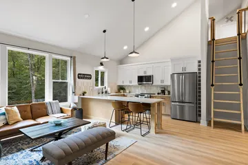 Light Box Homes: kitchen remodeling project photo, Tucker, GA