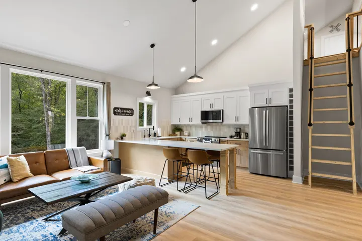 Light Box Homes: kitchen remodeling project photo, Tucker, GA