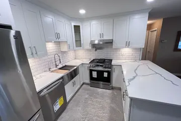 MD Kitchen & Bath: kitchen and bath showrooms project photo, Fairfield, NJ