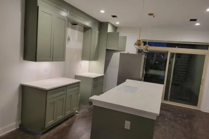 Miller Fabricators: kitchen and bath showrooms project photo, Camden, NJ