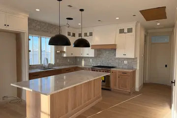 PA Granite & Quartz: countertops project photo, Philadelphia, PA