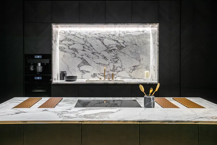 Petra Stone Gallery: countertops project photo, Fairfax, VA