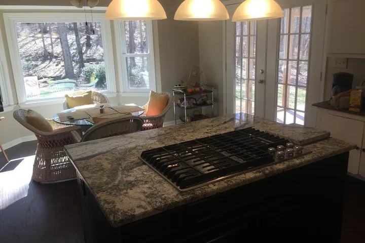 RDR Contracting: kitchen remodeling project photo, Newnan, GA