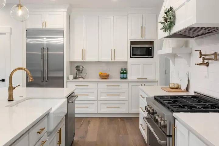 Southern Maryland Kitchen Bath Floors & Design: kitchen and bath showrooms project photo, California, MD