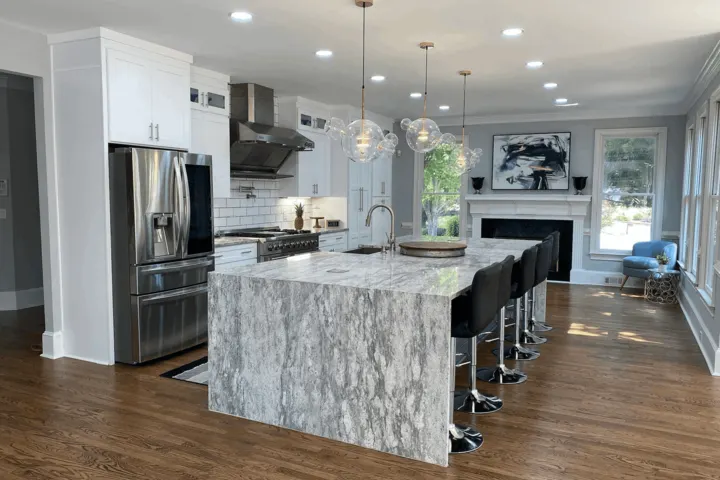 The Premier Cabinets & Countertops: buying kitchen cabinets project photo, Lilburn, GA