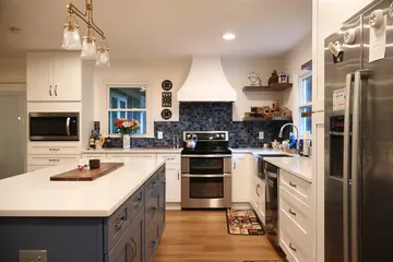Virginia Kitchen & Bath: kitchen and bath showrooms project photo, McLean, VA